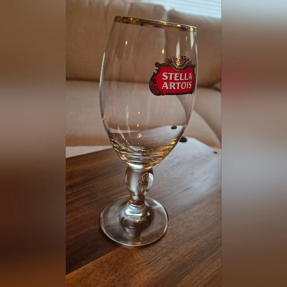 NWOT | Stella Artois | Vintage Belgian Chalice Beer Glass | Gold Rimmed | 0.33cl